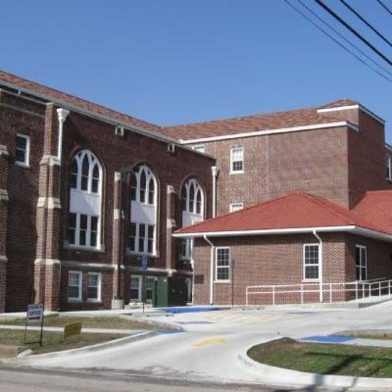 Barnard Memorial United Methodist Church - Holdenville, Oklahoma