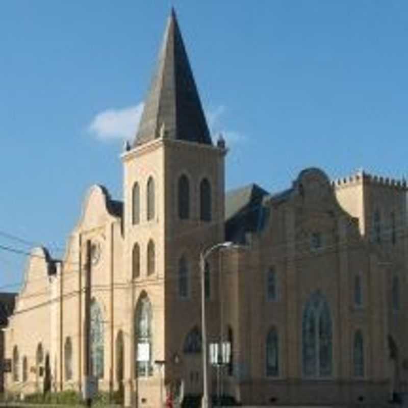 First United Methodist Church - Edna, Texas