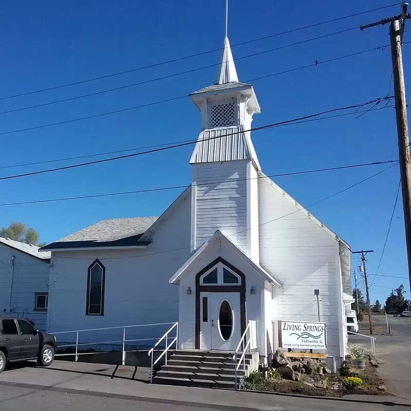 Refuge Living Springs - Bonanza, Oregon