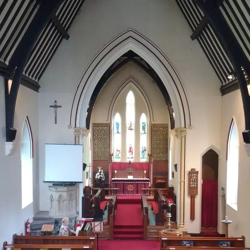 Holy Trinity - Mossley, Cheshire