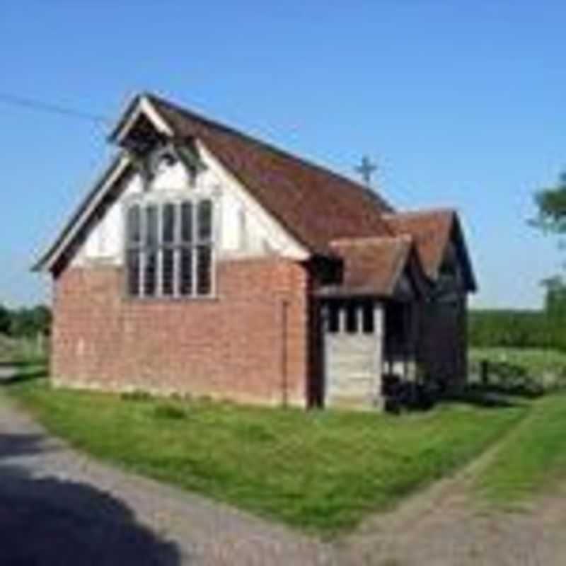 Estate Chapel - Pedlinge, Kent