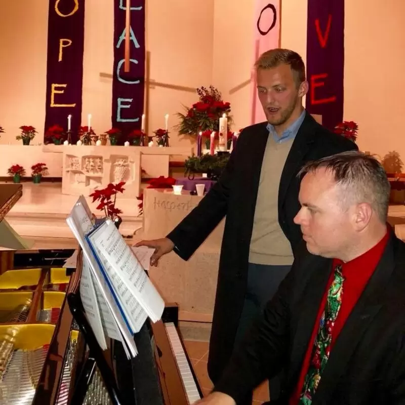 Soloist Nick Doyle at 2017 Christmas Eve service