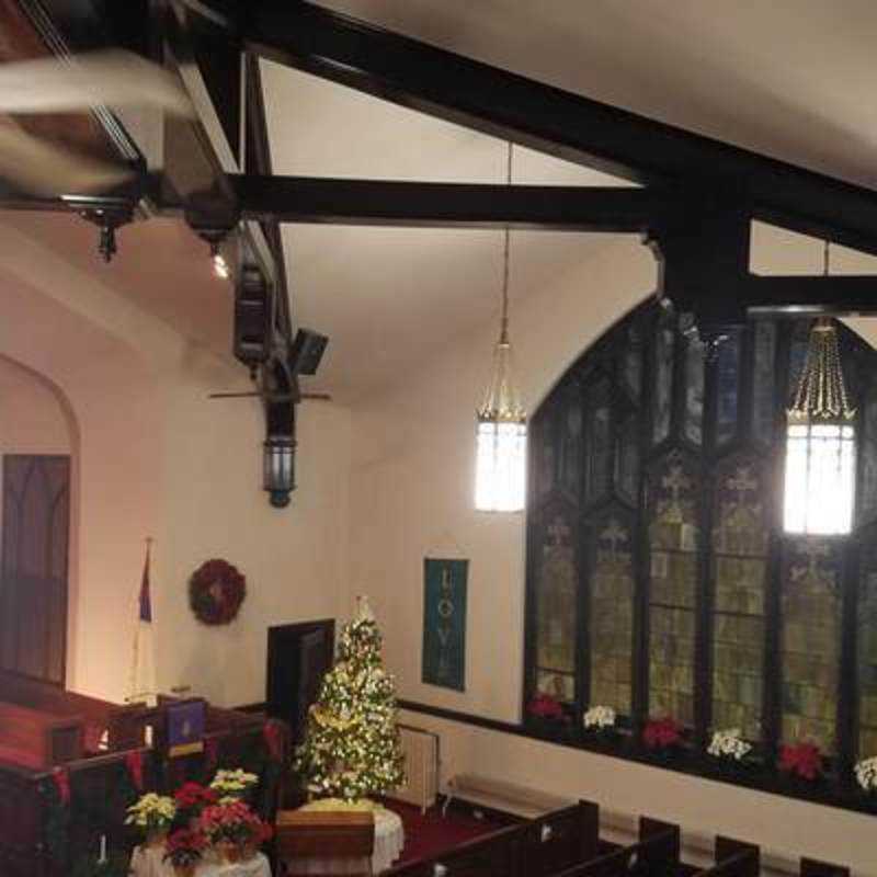 Eastminster Presbyterian Church at Christmas