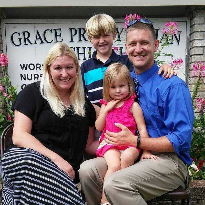 Pastor Ryan Flunker and his wife Emily, son Micah and daughter Sadie