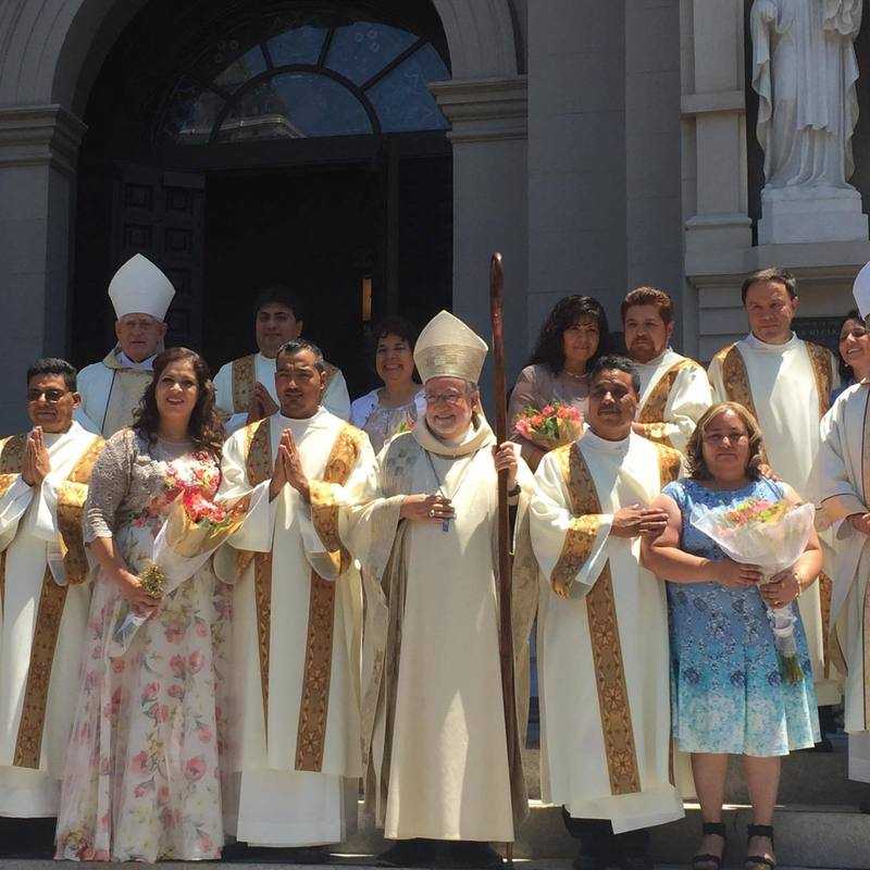 Holy Cross Parish - West Sacramento, California