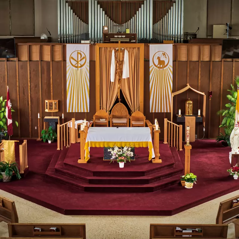 St Michael Main Altar