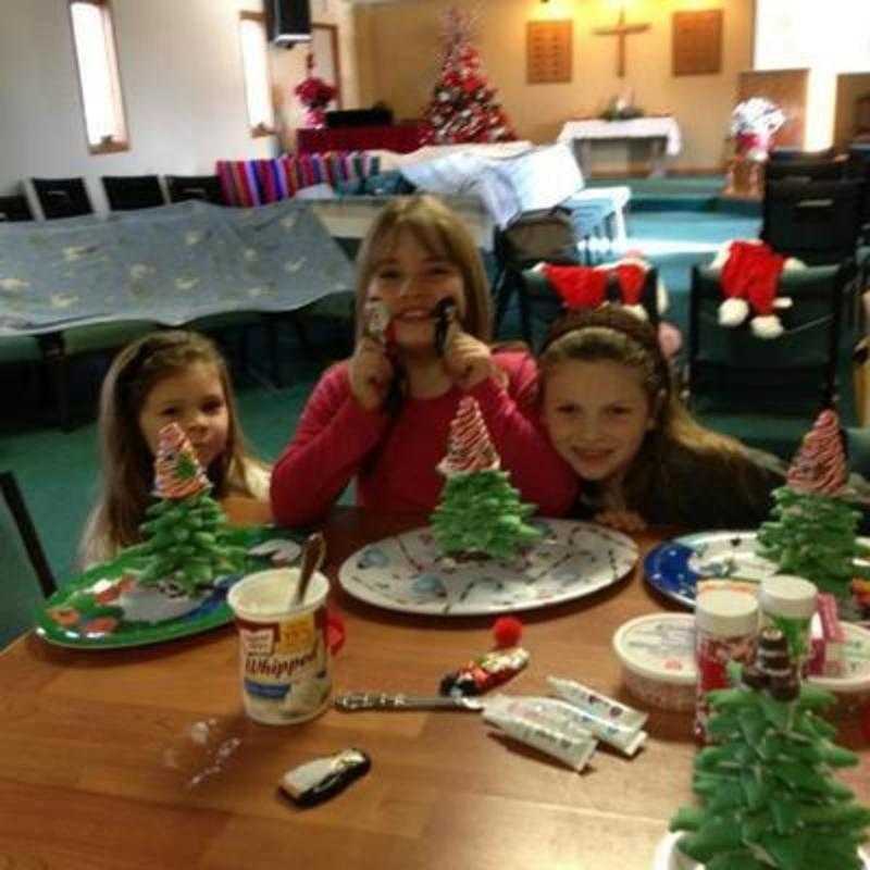 Christmas Fun with the Little Girls