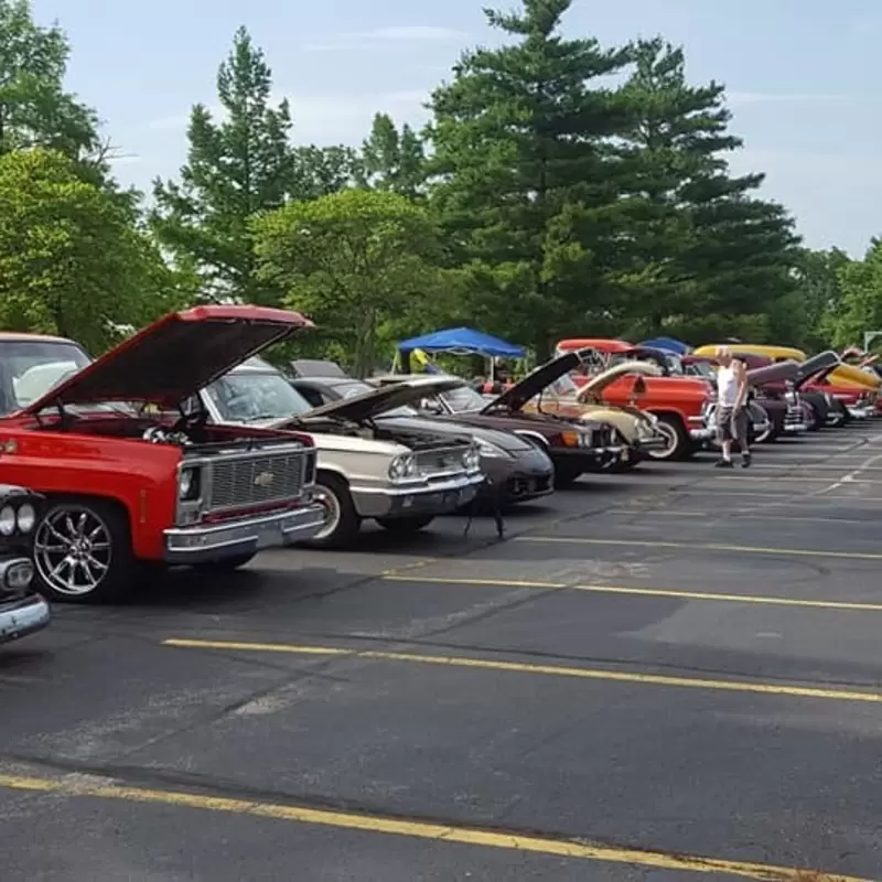 Sweet Chariots Car Show