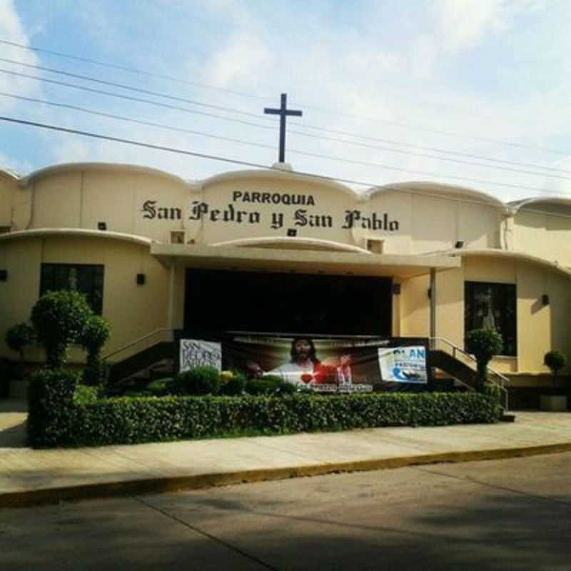 San Pedro y San Pablo Parroquia - Tampico, Tamaulipas