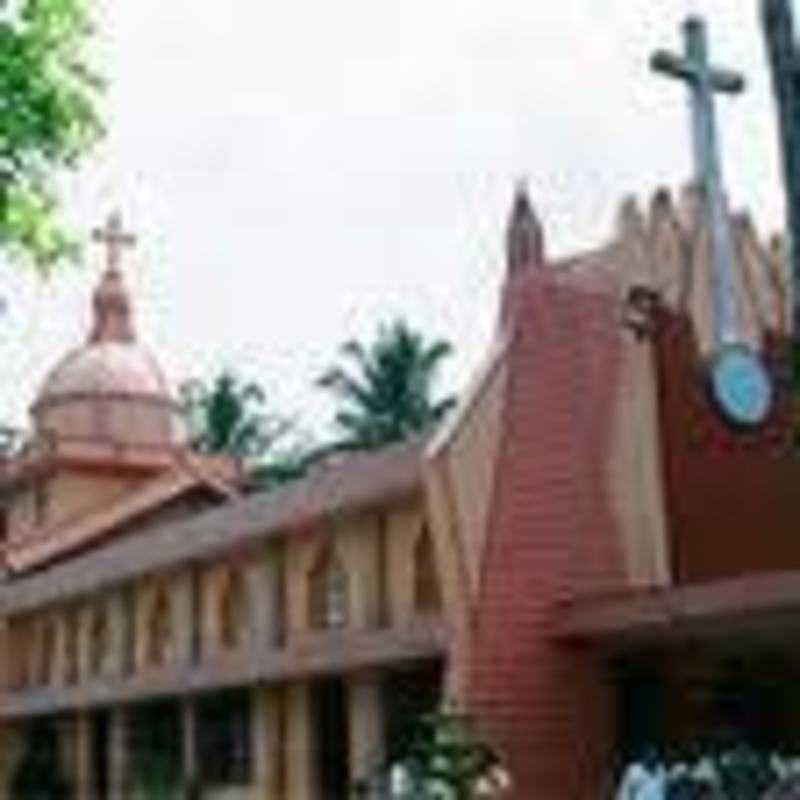 Saint George Orthodox Syrian Church - Vallikunnam, Kerala