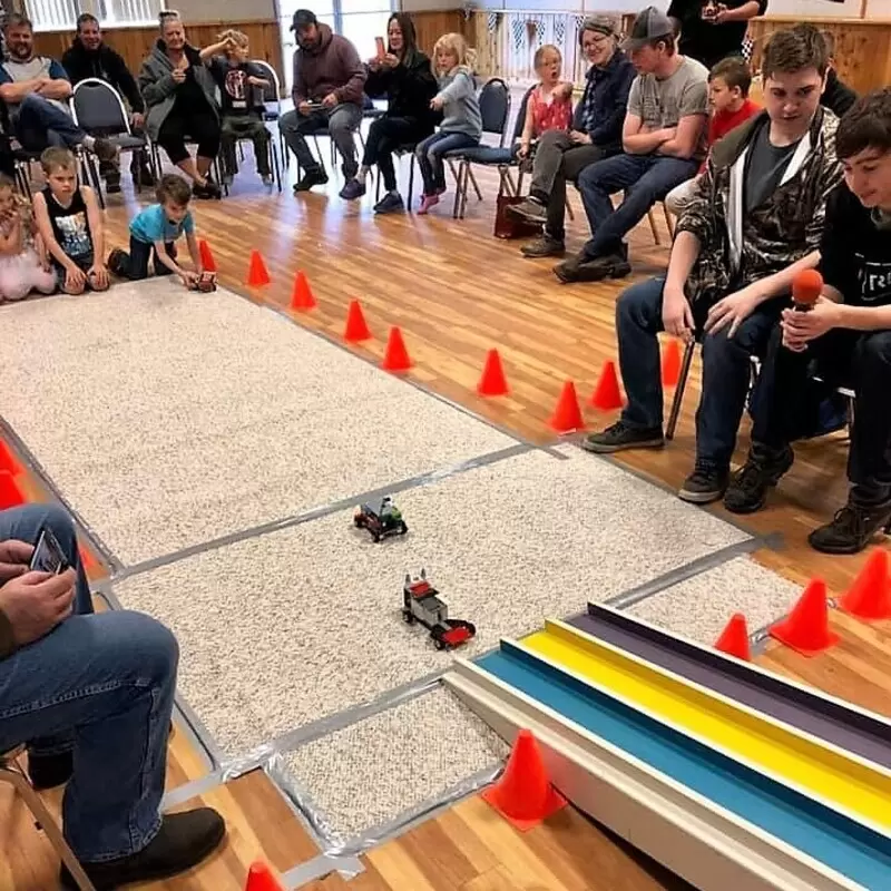 LEGO Car Races 2019