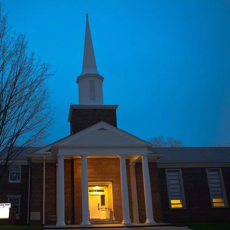 First Baptist Church - Howell, Michigan