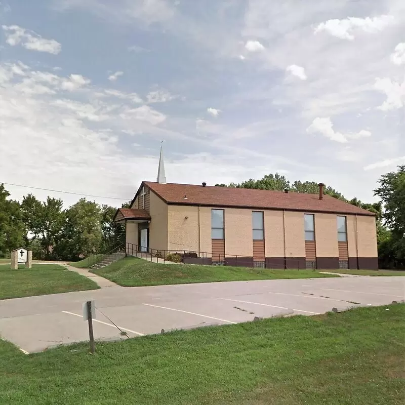 Glenview Baptist Church - Independence, Missouri