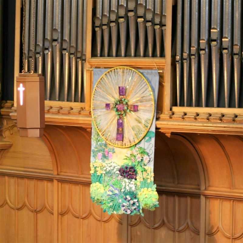 2012 Easter banner