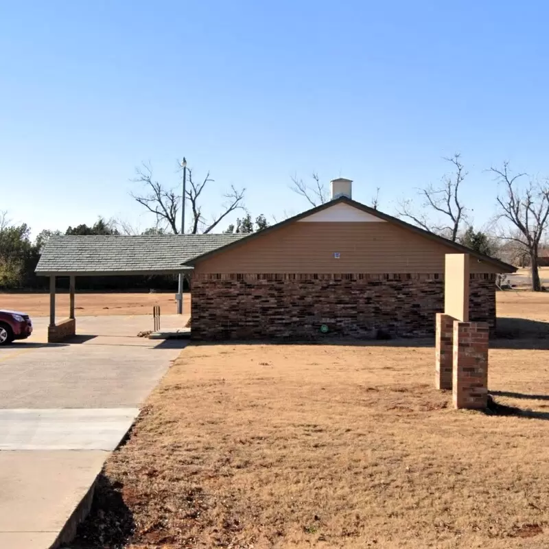 Mustang Ranchwood Church of Christ - Mustang, Oklahoma