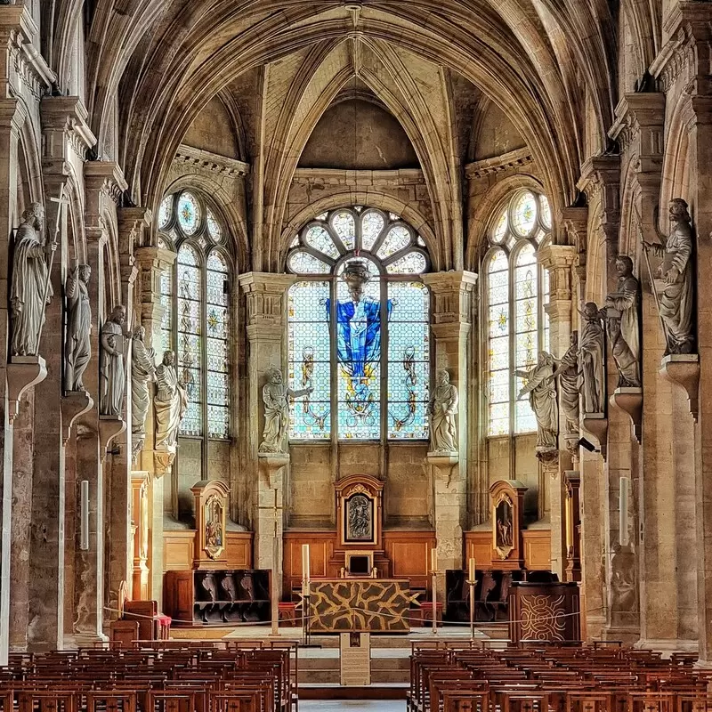 Cathedrale Notre Dame Le Havre interior - photo courtesy of Eric SCHEUBLE