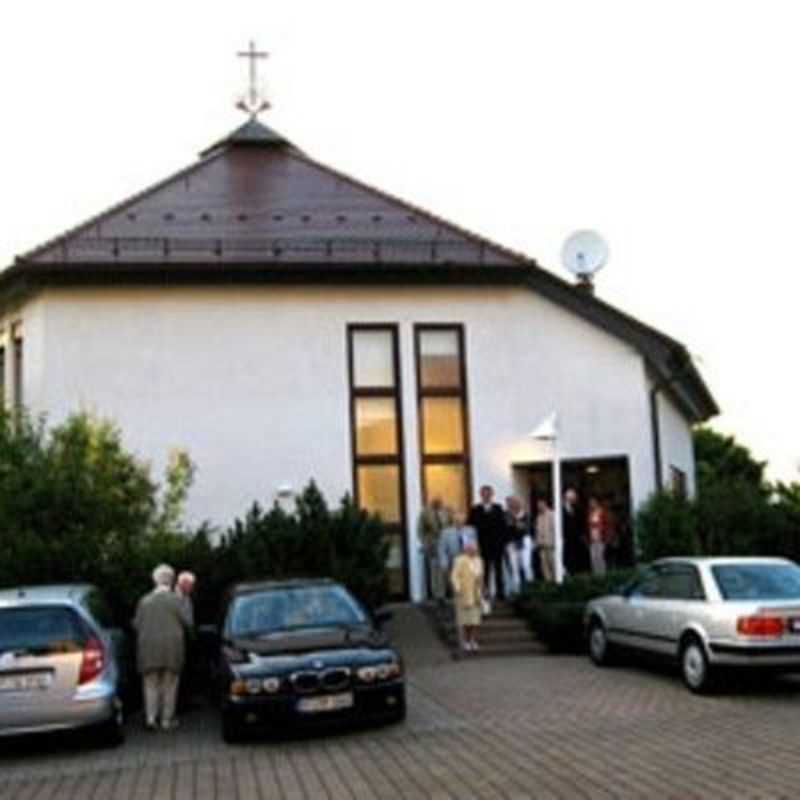 Neuapostolische Kirche Engstingen - Engstingen, Baden-Wurttemberg