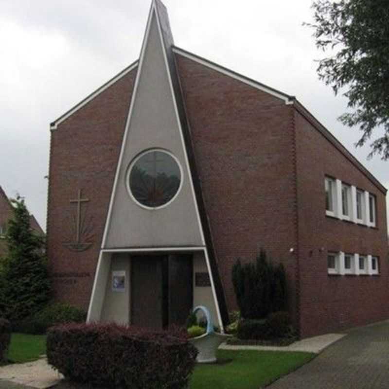 Neuapostolische Kirche Esens - Esens, Lower Saxony