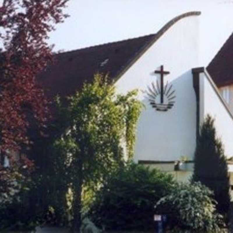 Neuapostolische Kirche Esslingen - Esslingen-Sulzgries, Baden-Wurttemberg