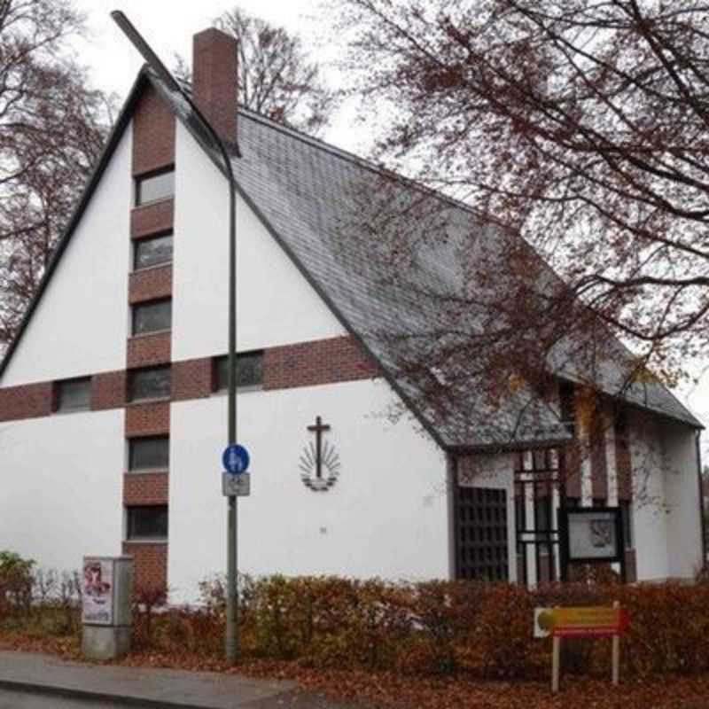 Neuapostolische Kirche Geretsried - Geretsried, Bavaria