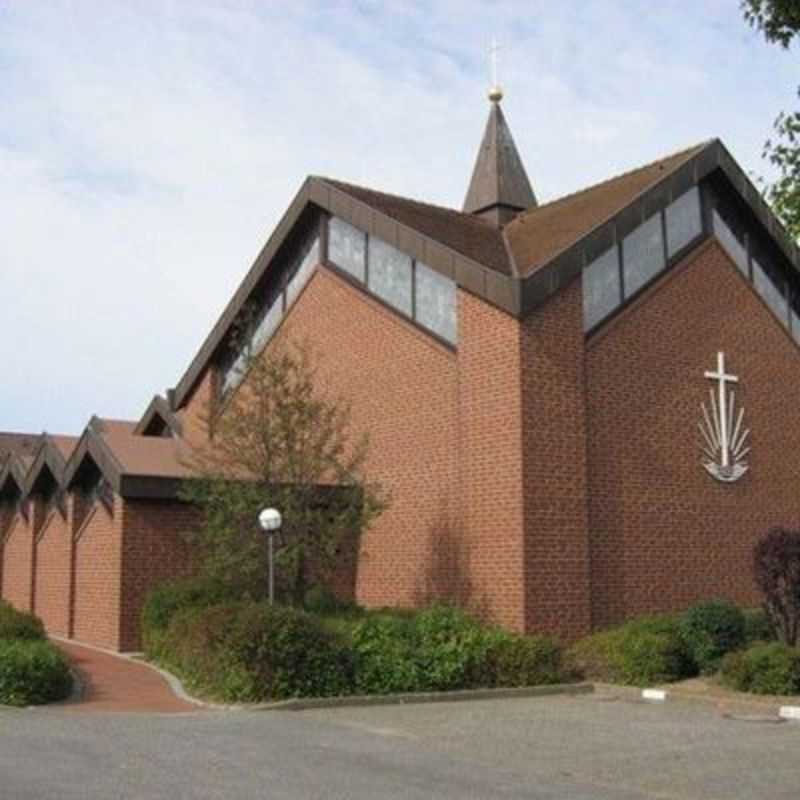 Neuapostolische Kirche Heiligenhafen - Heiligenhafen, Mecklenburg-Western Pomerania