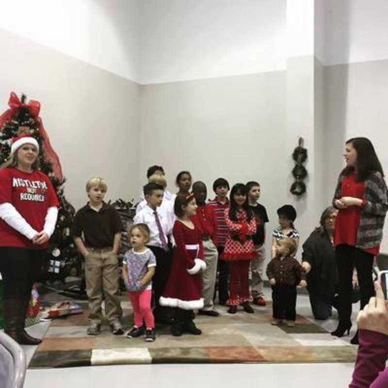 Park Avenue children blessing us with Christmas carols