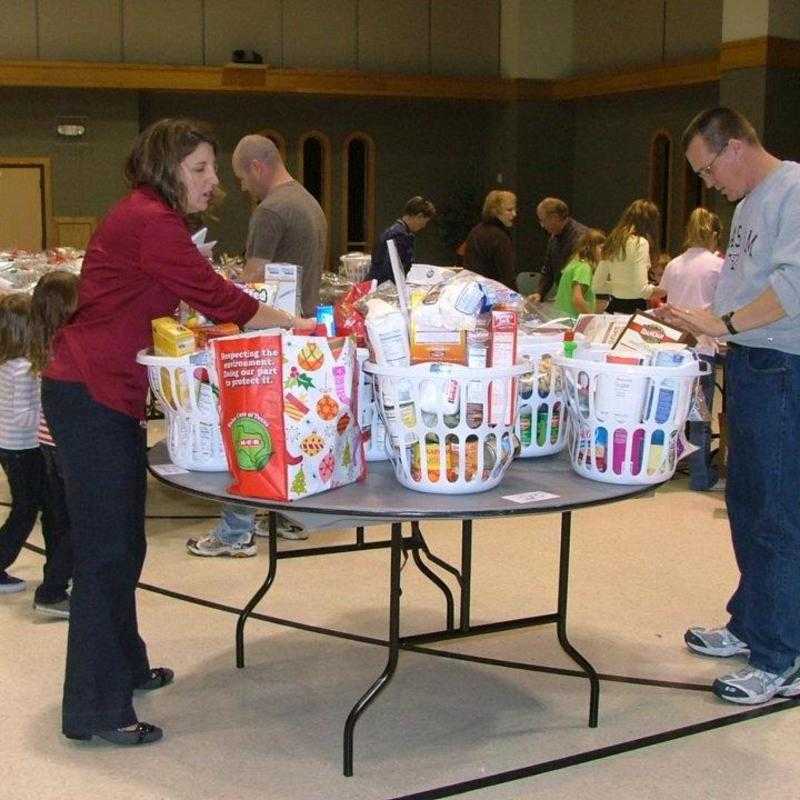 Christmas Food Baskets 2011