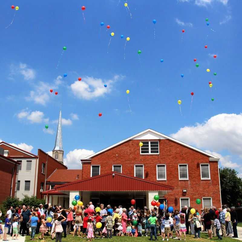 First Baptist Church - Nederland, Texas