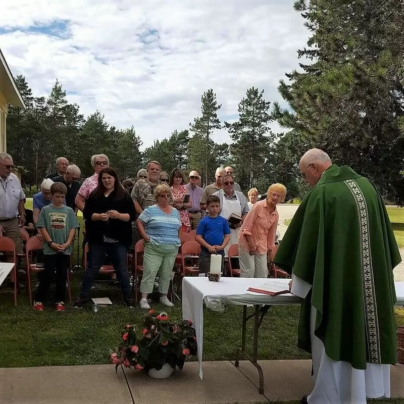 Mass in the Grass 2016