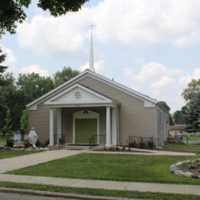 St. Francis Xavier Catholic Church - Pierceton, Indiana