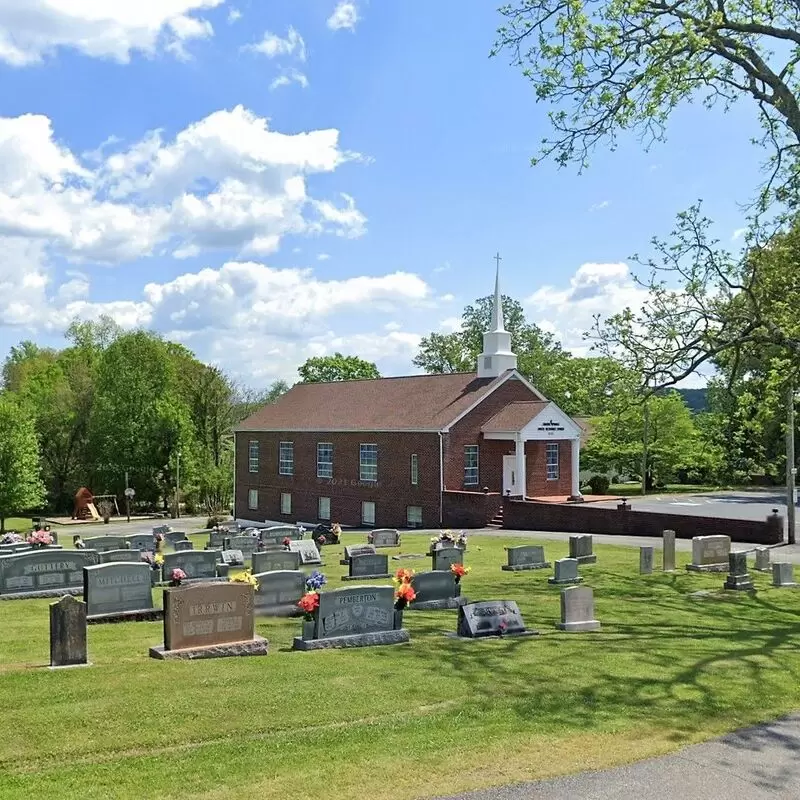 Sinking Springs United Methodist Church - Clinton, Tennessee