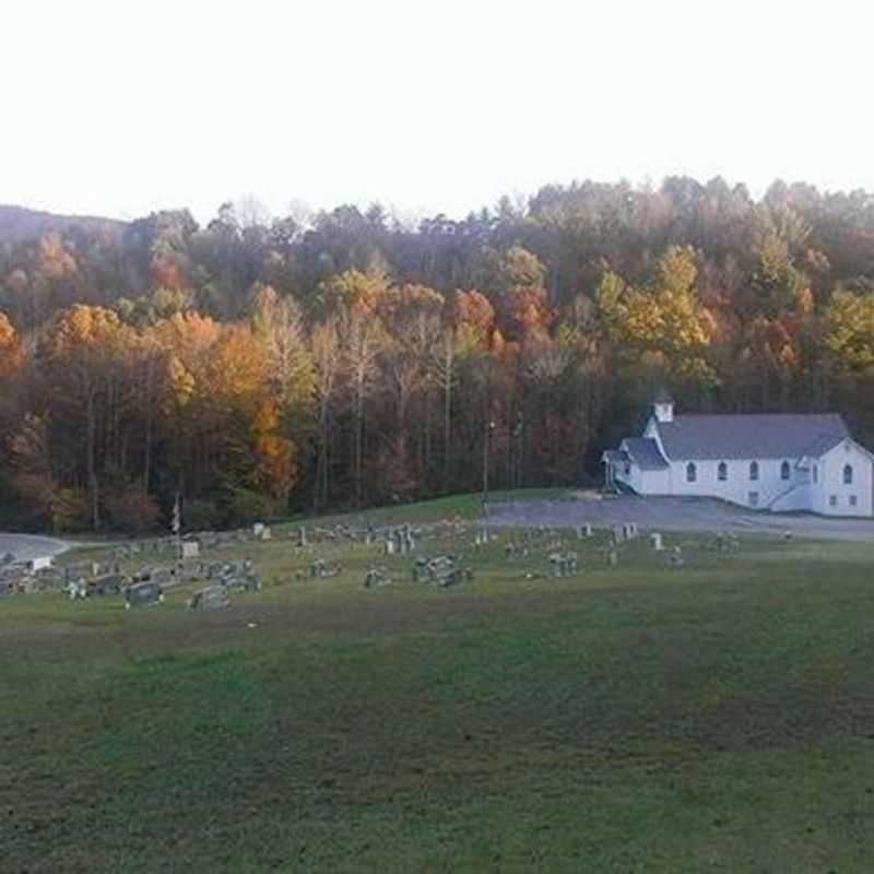 Central United Methodist Church - Lenoir City, Tennessee