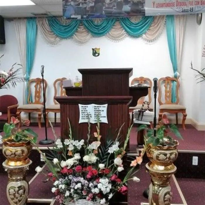 Iglesia Manantiales De Vida Eterna (4 photos) - Missionary church near ...