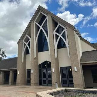 Sugar Land Methodist Church - Sugar Land, Texas