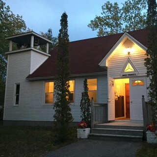 Holy Trinity Church, Terra Nova