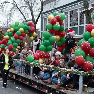 Dover Christmas parade 2022