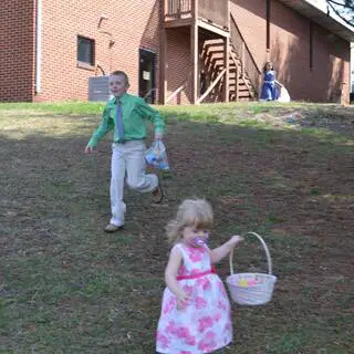 2016 Easter Egg Hunt