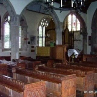 Holy Trinity - Drewsteignton, Devon