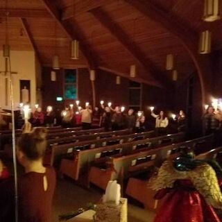 Christmas Eve Candlelight Service 2016