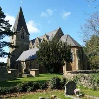 St Michael and All Angels - Farnsfield, Nottinghamshire