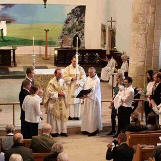 St Nicholas' Church - Crawley, West Sussex