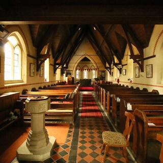 Holy Trinity Charing Heath interior - photo courtesy of SuzNut Motovloggs - Paul Keys