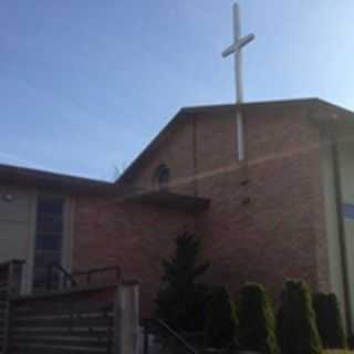 Holy Trinity Lutheran Church - Portland, Oregon