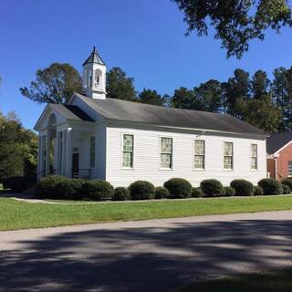 Lake Waccamaw Presbyterian Church - Lake Waccamaw, North Carolina