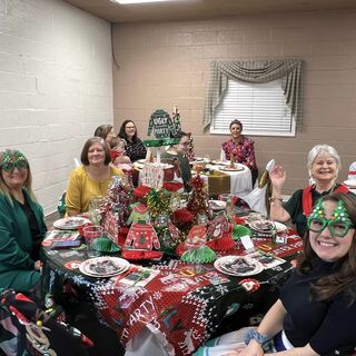 2023 Annual Christmas Ladies Table Decoration Luncheon