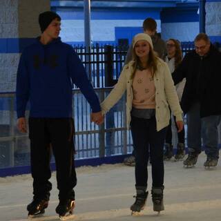 Ice Skating in Lawrenceburg Saturday January 24, 2015