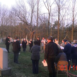 2017 Easter Sunrise Service at Mt View Cemetery