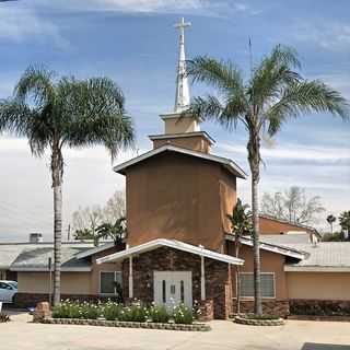 La Puente Foursquare Church - La Puente, California