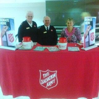 Collecting at Westfield, Geelong