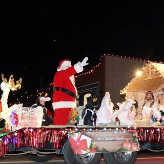 First Christian Church Kingfisher Christmas Float 2022